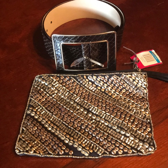 Vince Camuto Banana Republic Accessories - 2 pcs Vince Camuto NWT Wristlet Banana Republ Belt